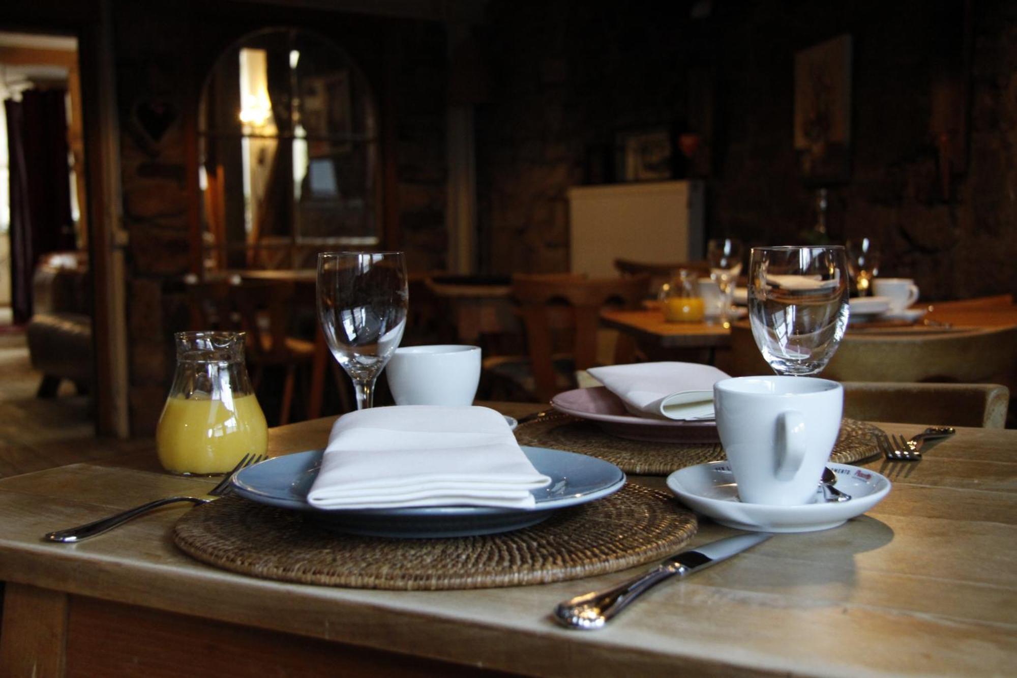 Zur Ewigen Lampe Romantisches Landhotel & Restaurant Нідеґґен Екстер'єр фото